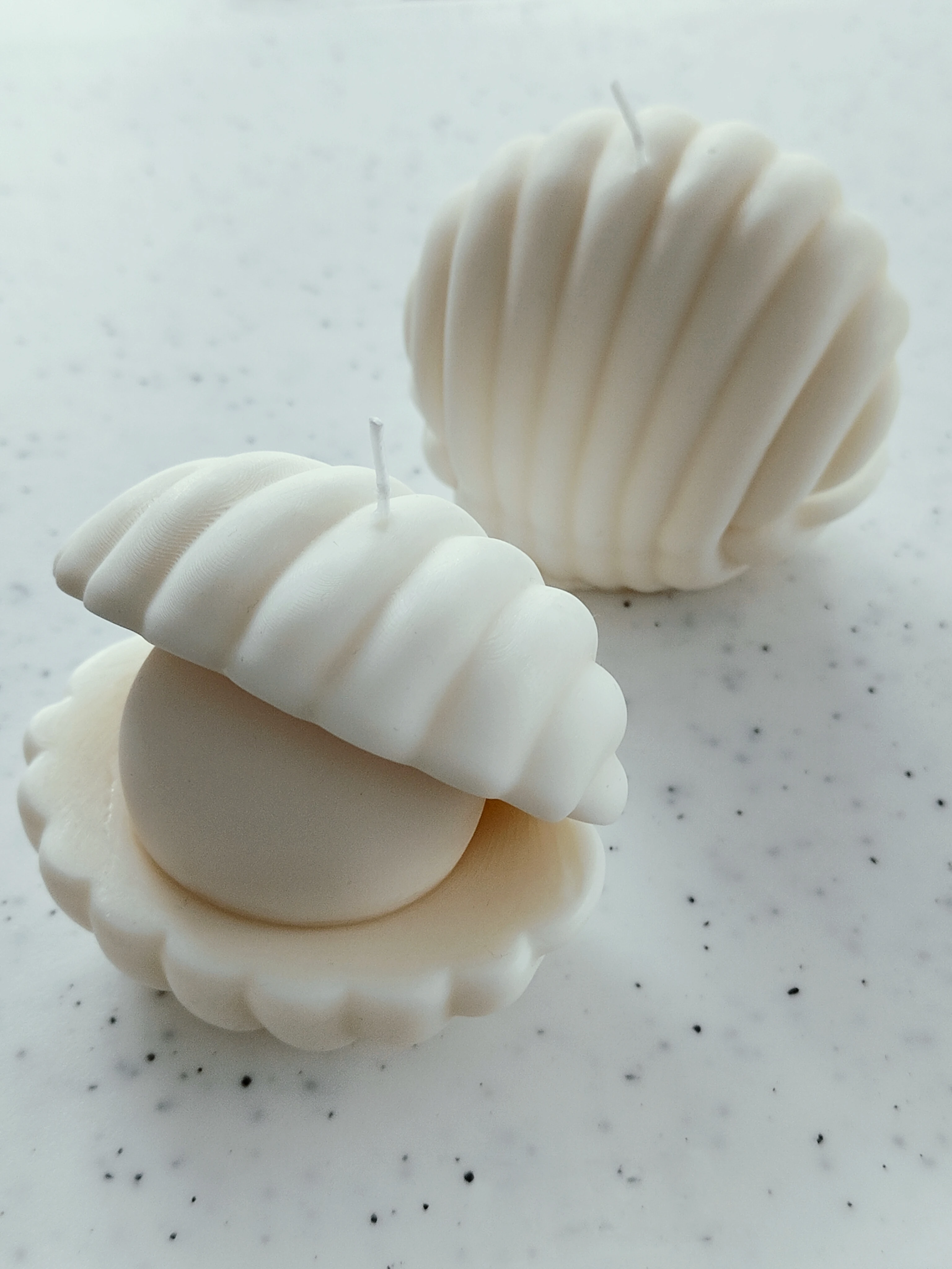 Świeca sojowa perła w muszli